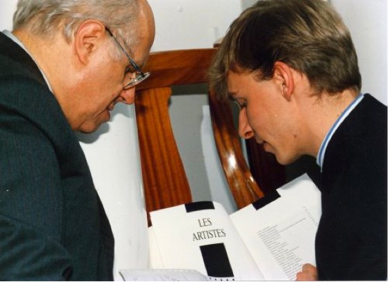 Mstislav Rostropovich and Hervé Corre de Valmalete, administrator and artistic director of the Rencontres Musicales d'Evian, May 1987
