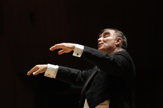 Roberto Benzi, conductor